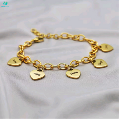 Pulsera de Corazones Grabados