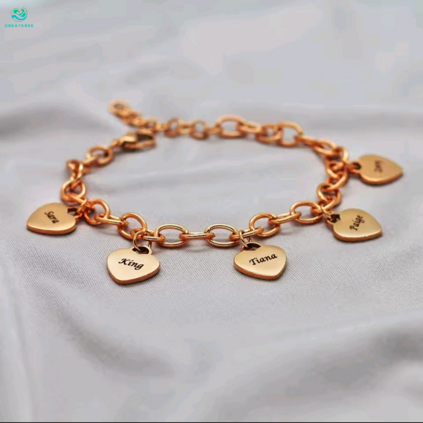 Pulsera de Corazones Grabados