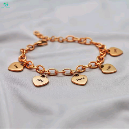Pulsera de Corazones Grabados