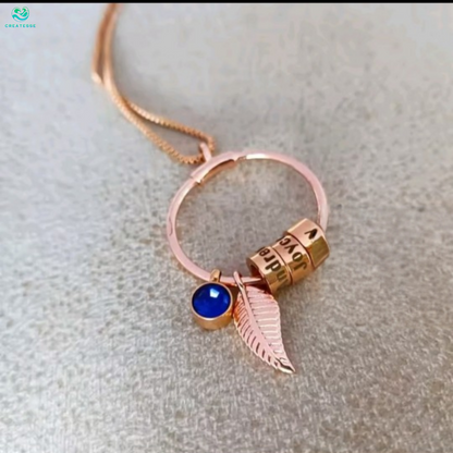 Collar de Hoja con Grabado