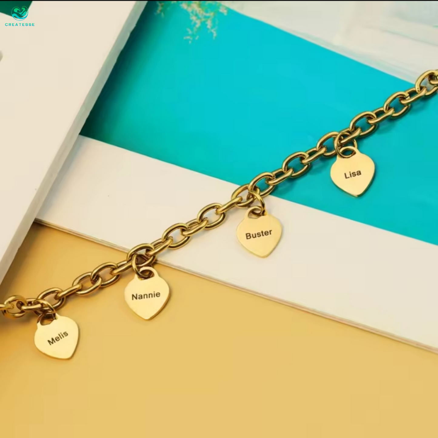 Pulsera de Corazones Grabados